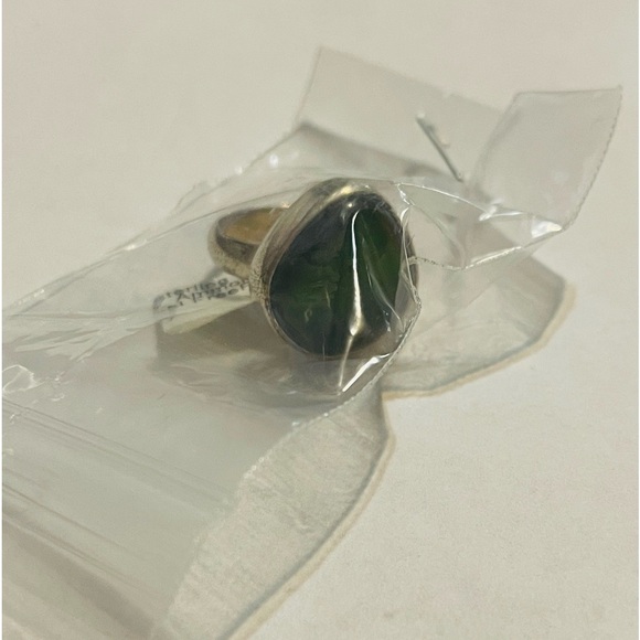 Sterling Silver Ammolite FreeForm Ring Size 7 - Picture 2 of 6